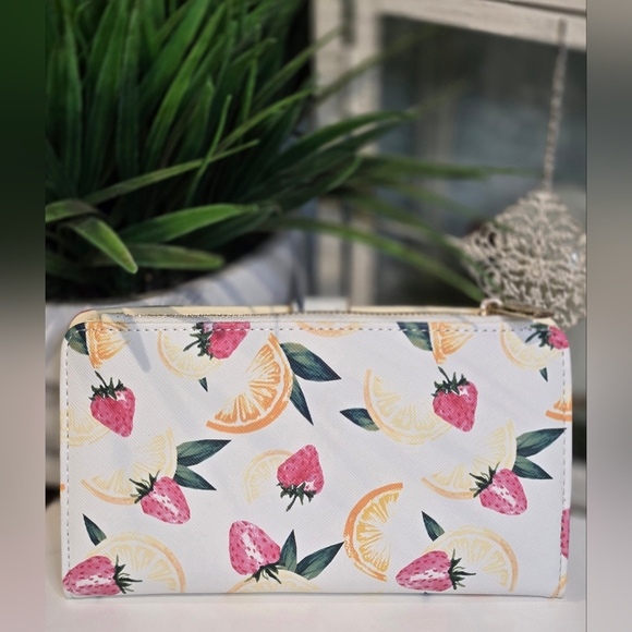 Nanette Lepore Buttercream Color Wallet & Card Holder - Picture 3 of 6